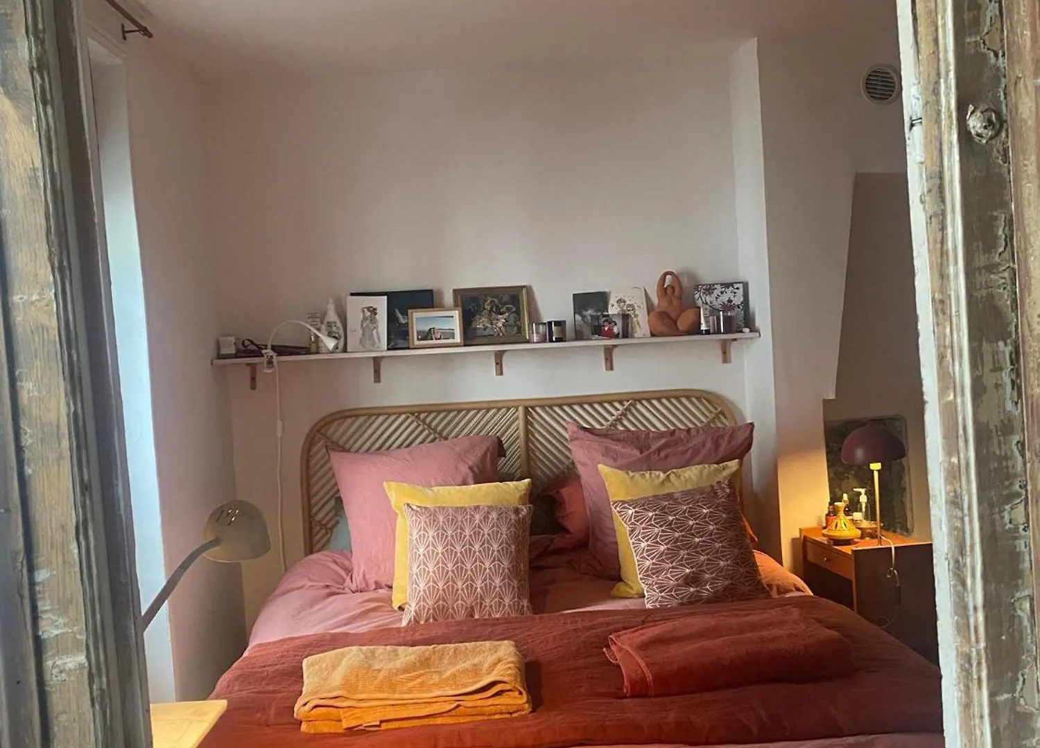 Your Favorite Nest In Paris 0*,  France